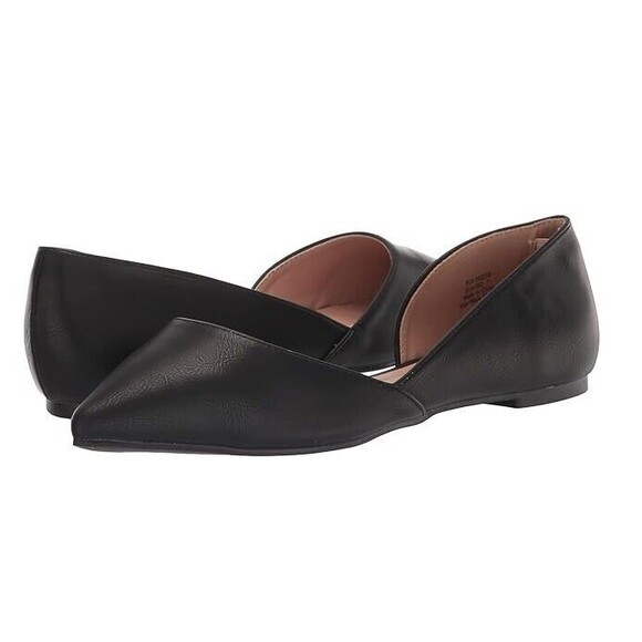 Journee Collection Womens 7 W Black Faux Leather Slip On Flats DISPLAY FA1 - Picture 1 of 5